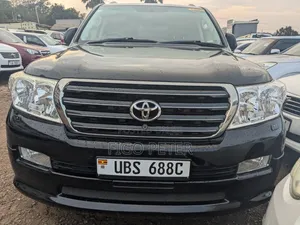 Toyota Land Cruiser 2010 Black