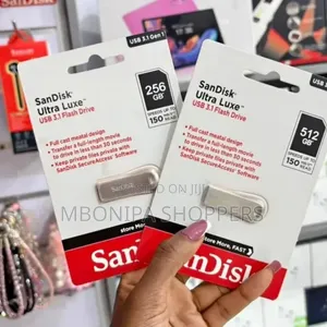 SanDisk Ultra Luxe USB 3.1 Flash Drive – 256GB
