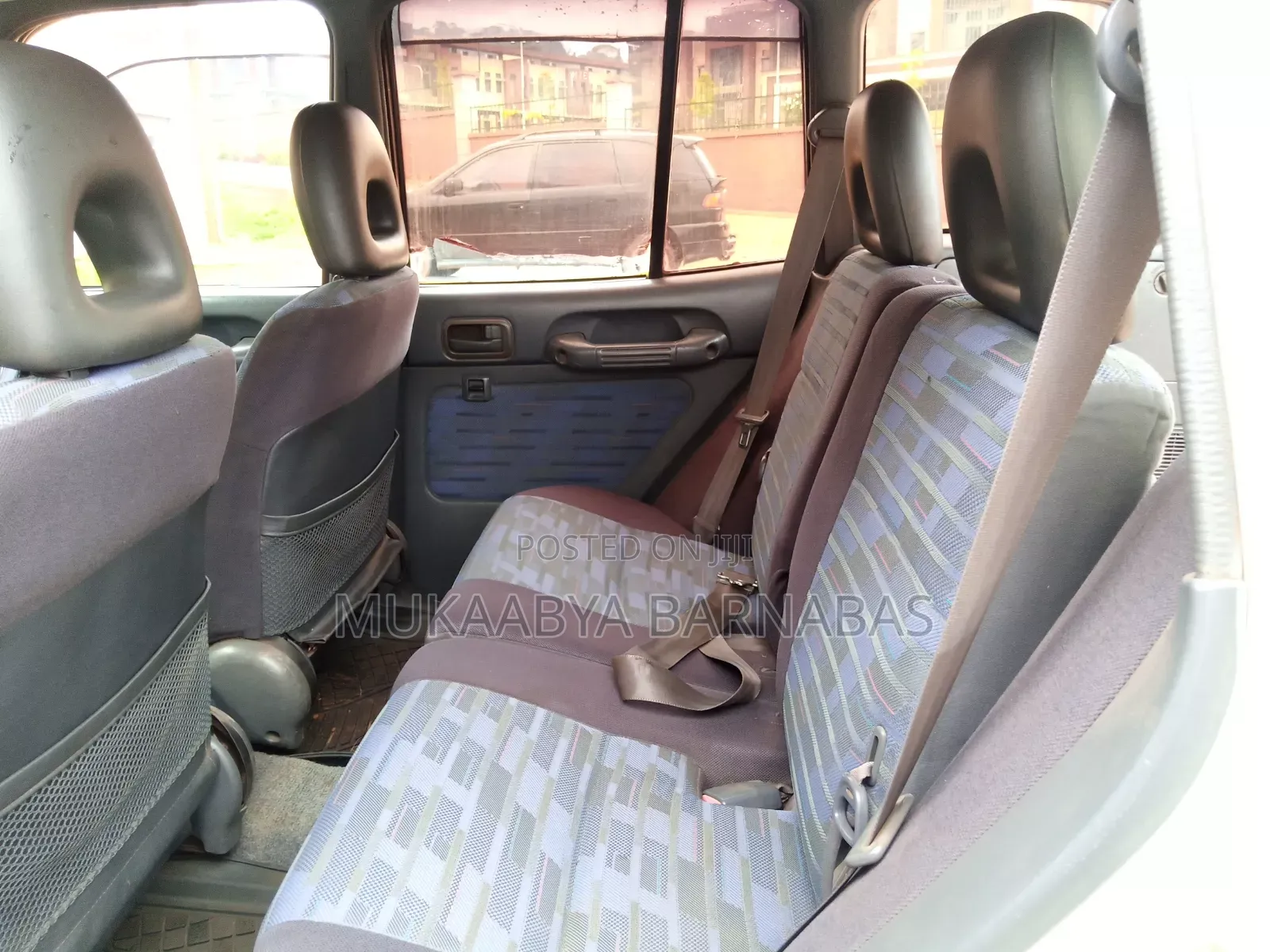 Toyota RAV4 1999 White