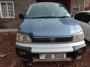 Toyota Noah 2003 Blue