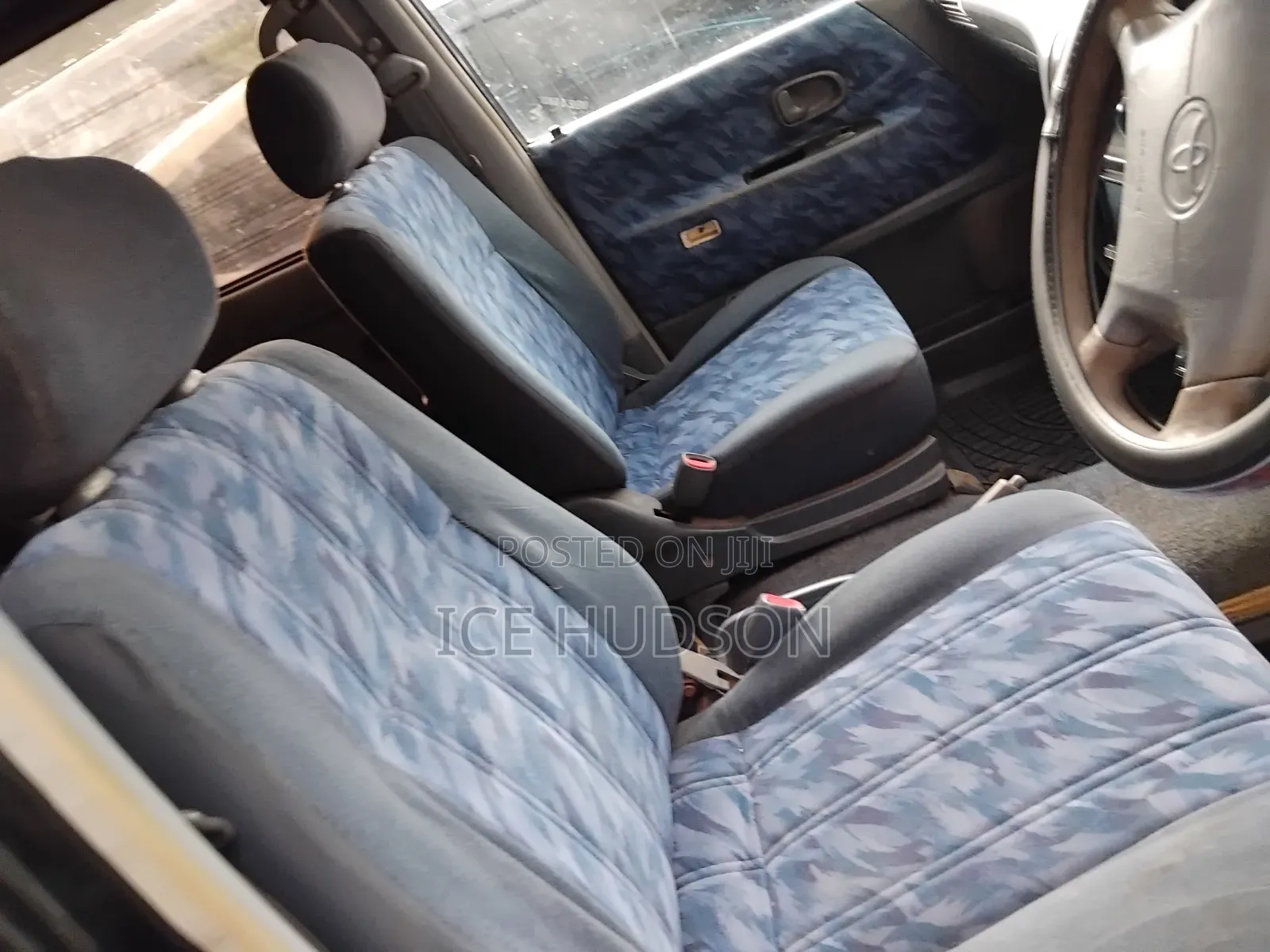 Toyota Noah 2003 Blue