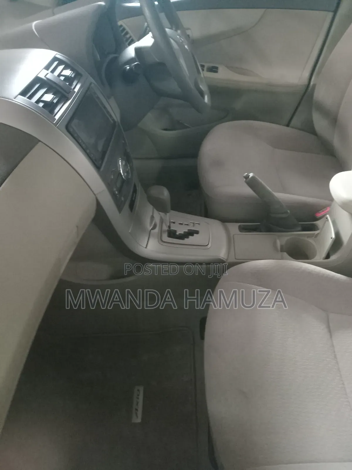 Toyota Axio 2012 Silver