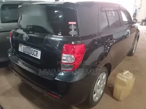 Toyota IST 2010 Black