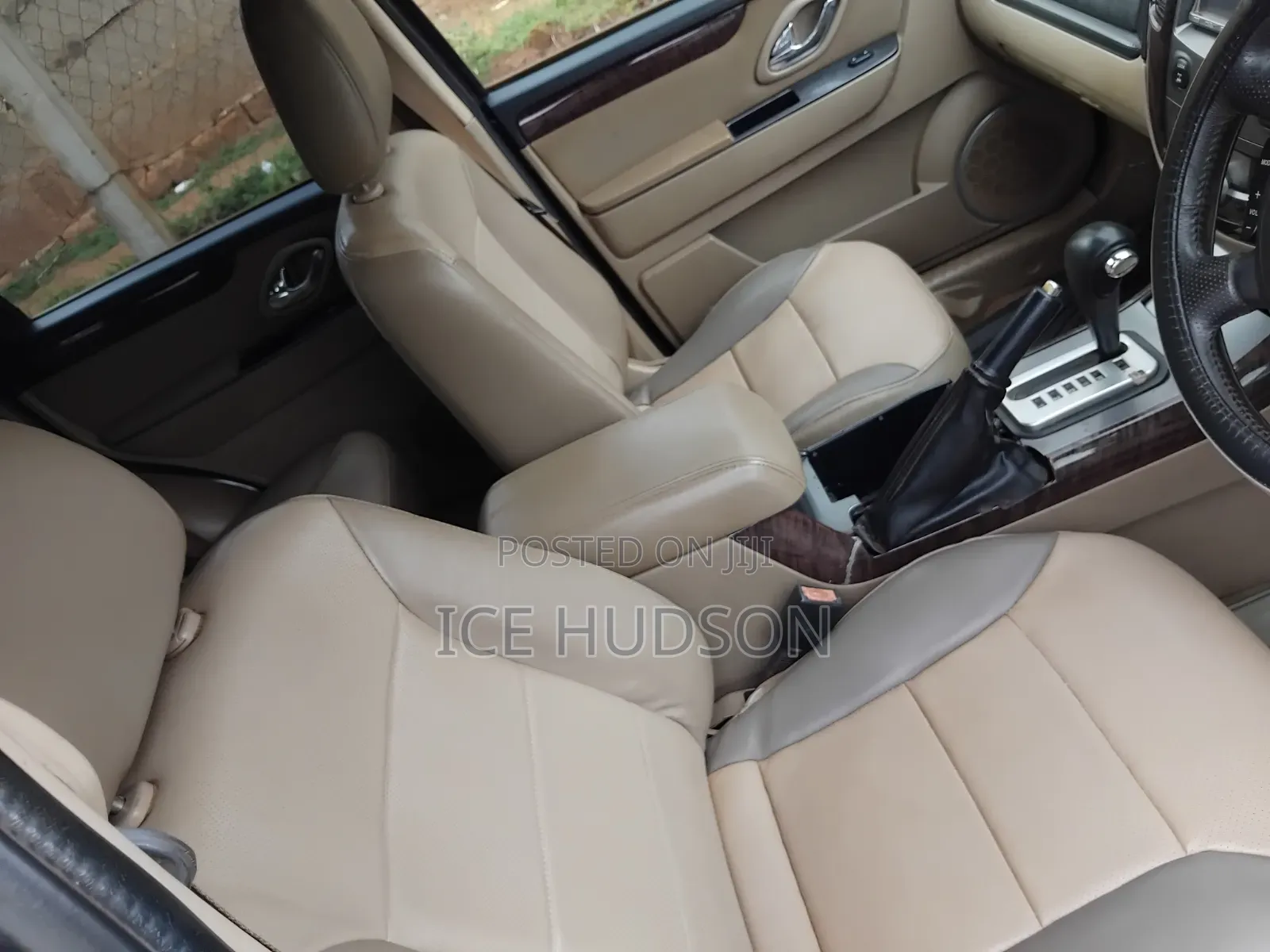 Ford Escape 2010 Black