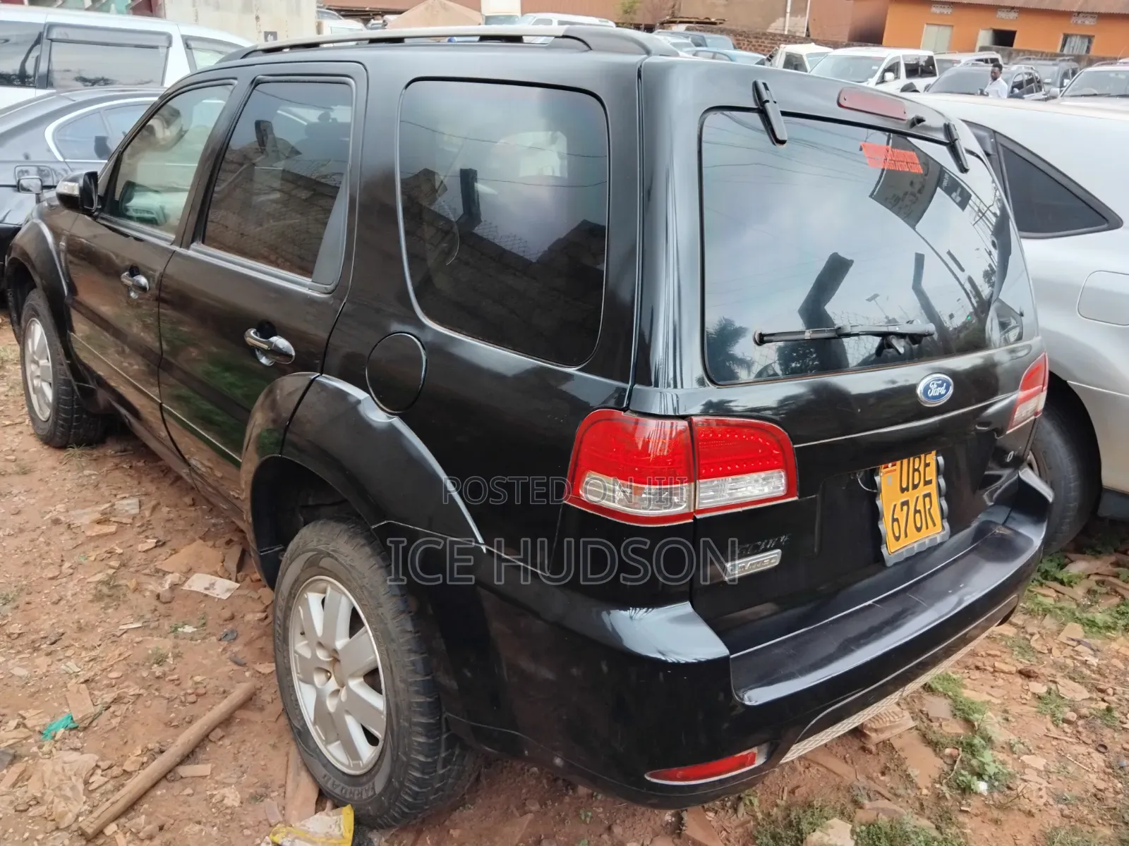 Ford Escape 2010 Black
