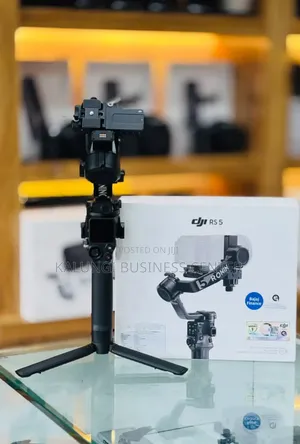 DJI RS 5 Gimbal Stabilizer