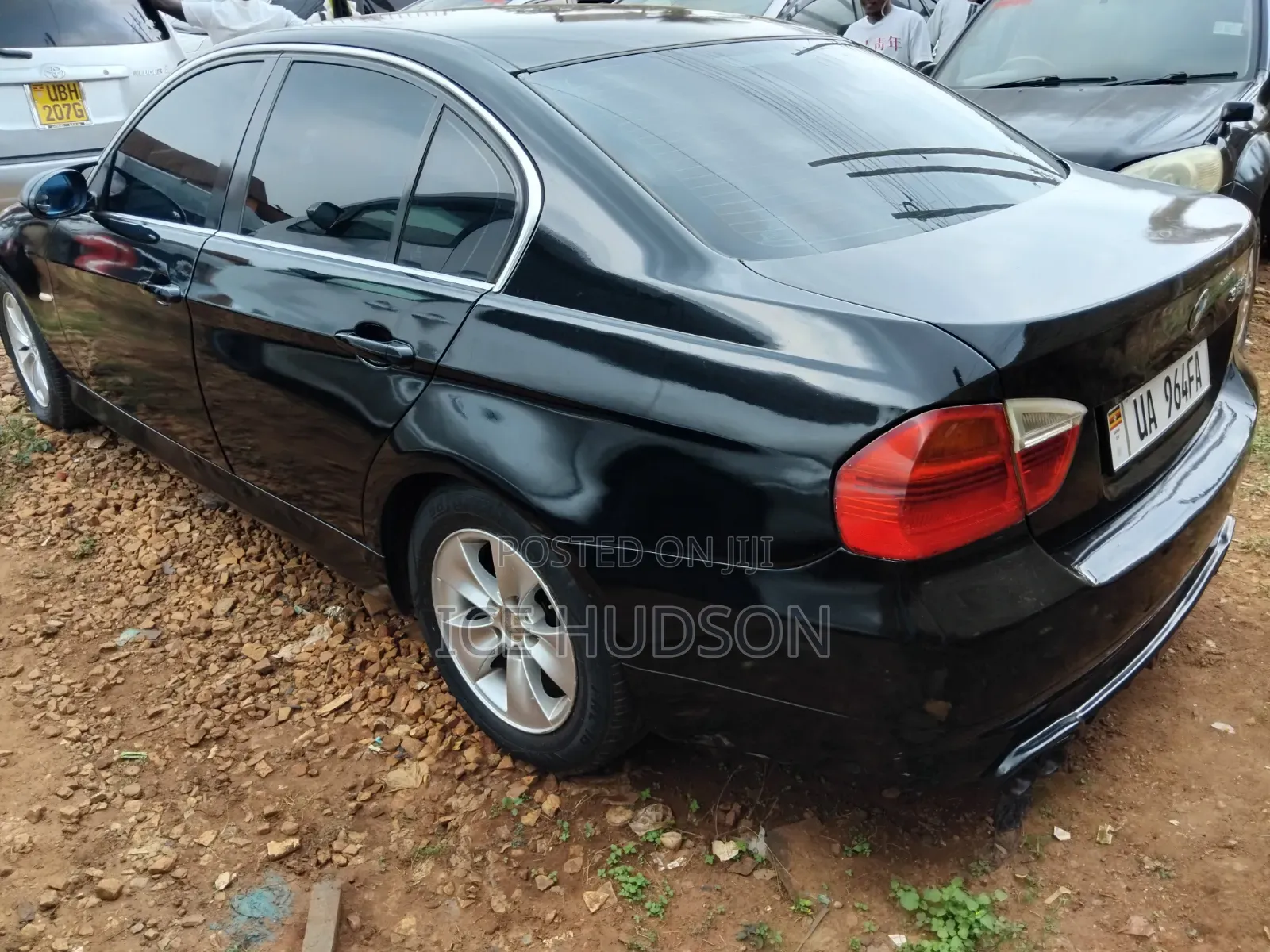 BMW 323i 2010 Black