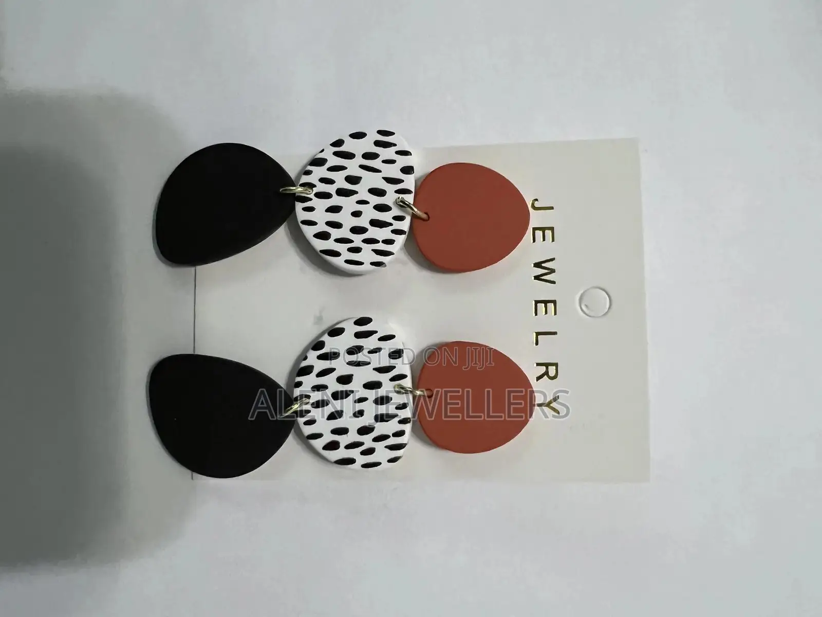 Ladies Earings