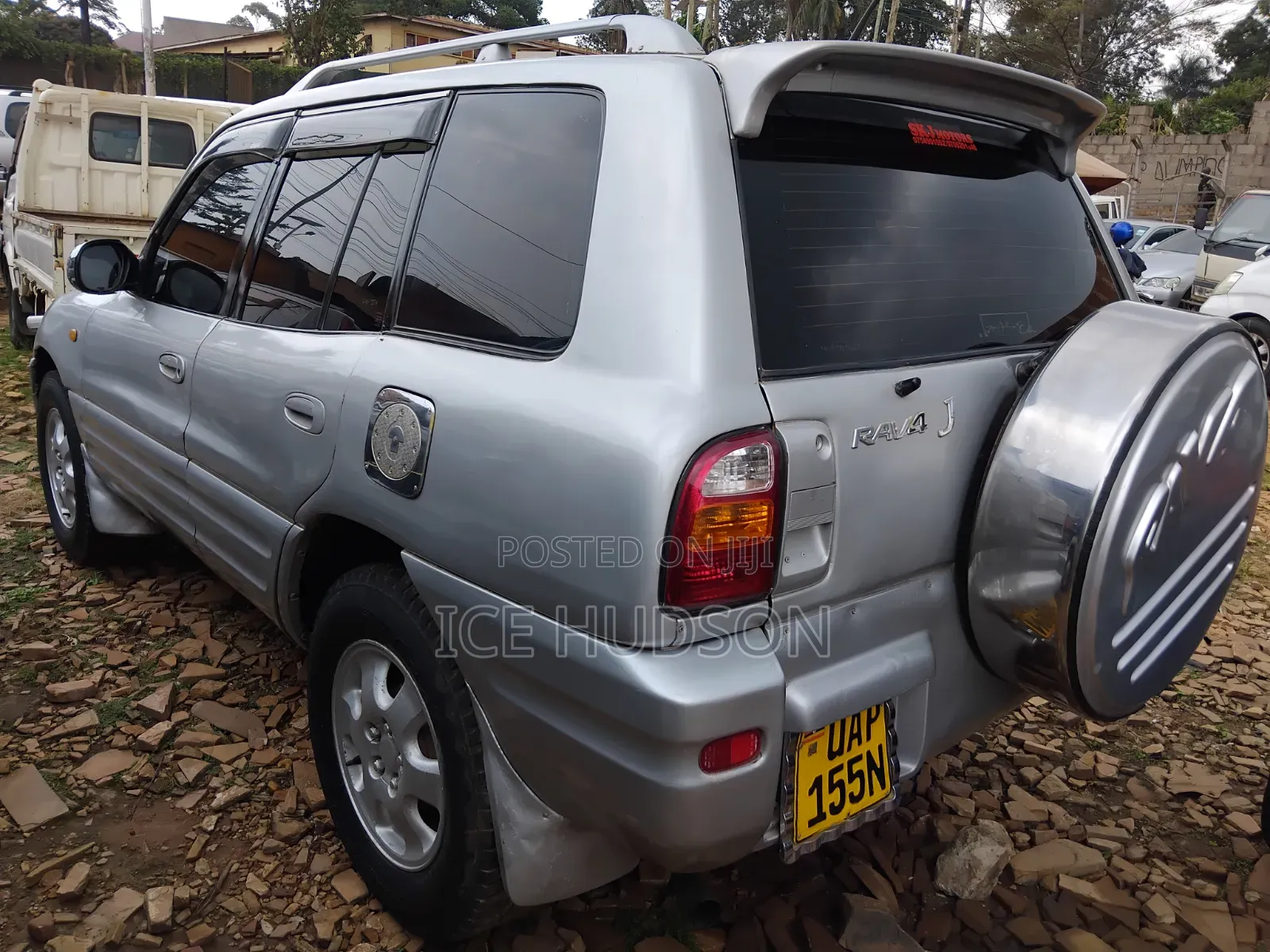 Toyota RAV4 Automatic 2000 Silver
