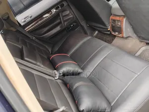 Volkswagen Touareg 2009 Blue