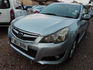 Subaru Legacy 2009 Silver