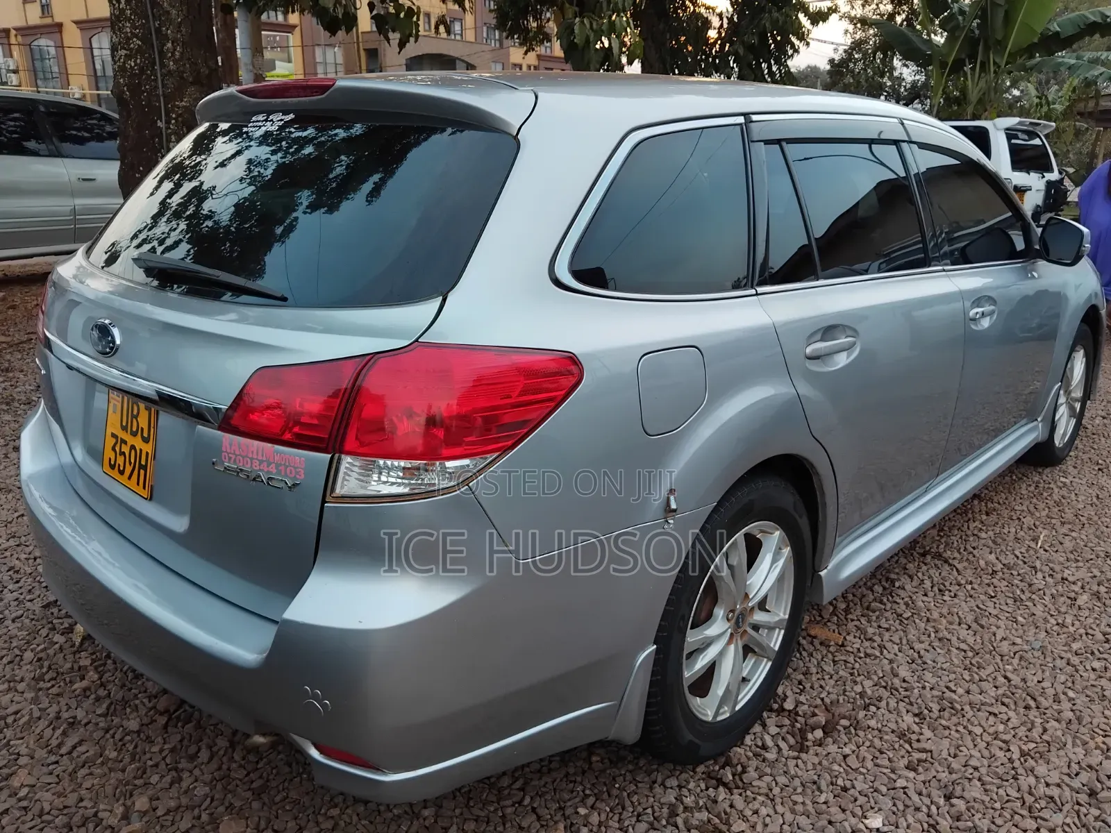 Subaru Legacy 2009 Silver