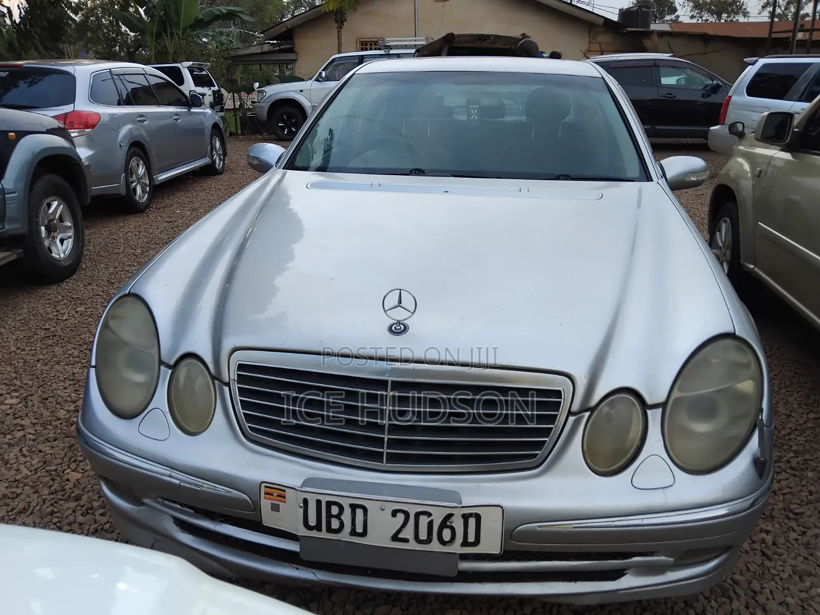 Mercedes-Benz E320 2009 Silver