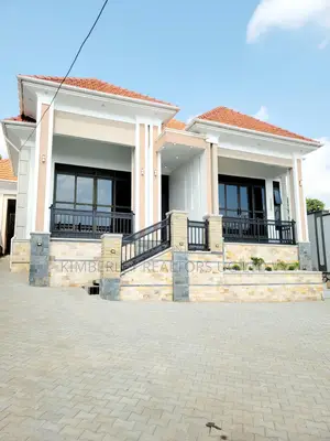 3bdrm House in Division A for sale