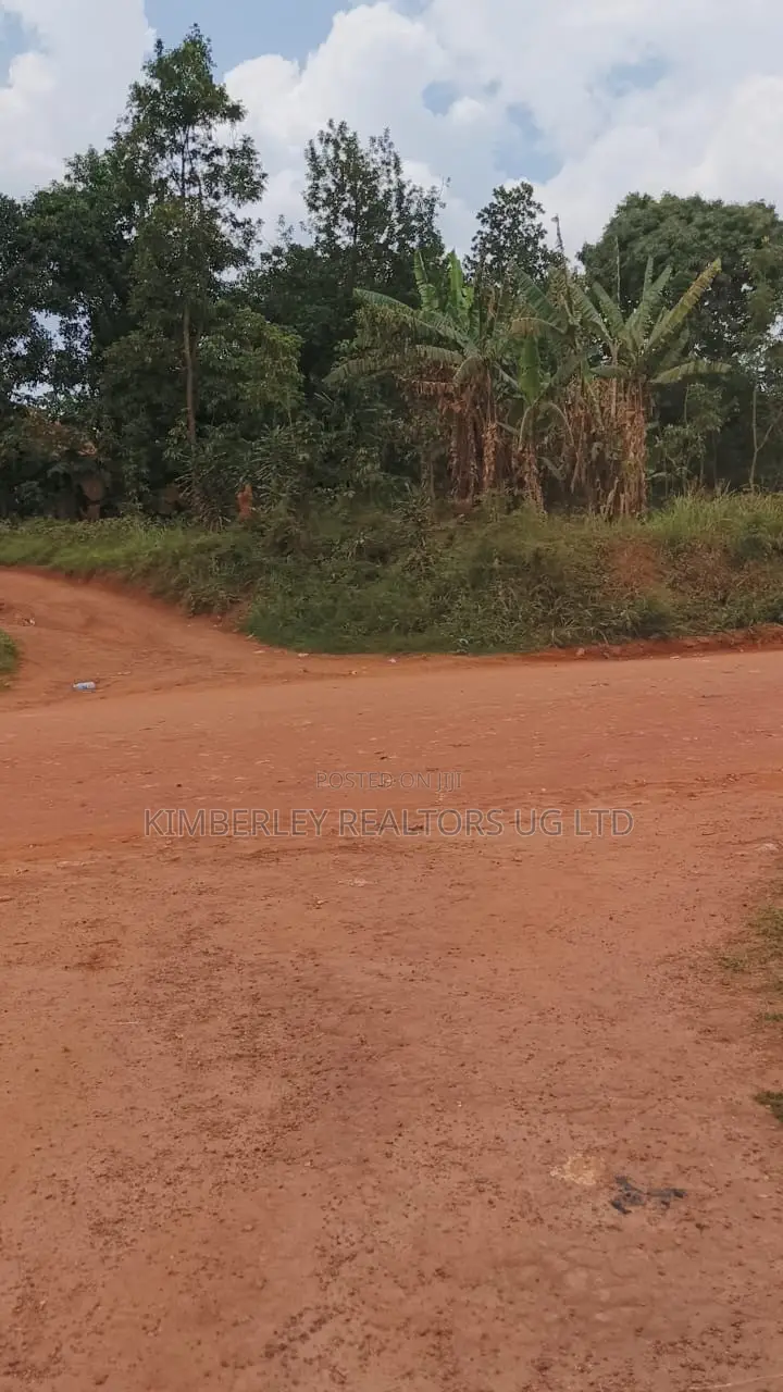 Prime Land for Sale – Makerere!