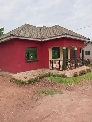 3bdrm House in Wakiso / Wakiso for sale