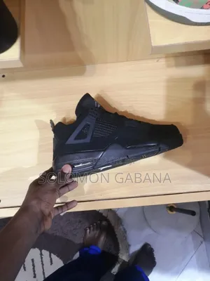 Air Jordan 4