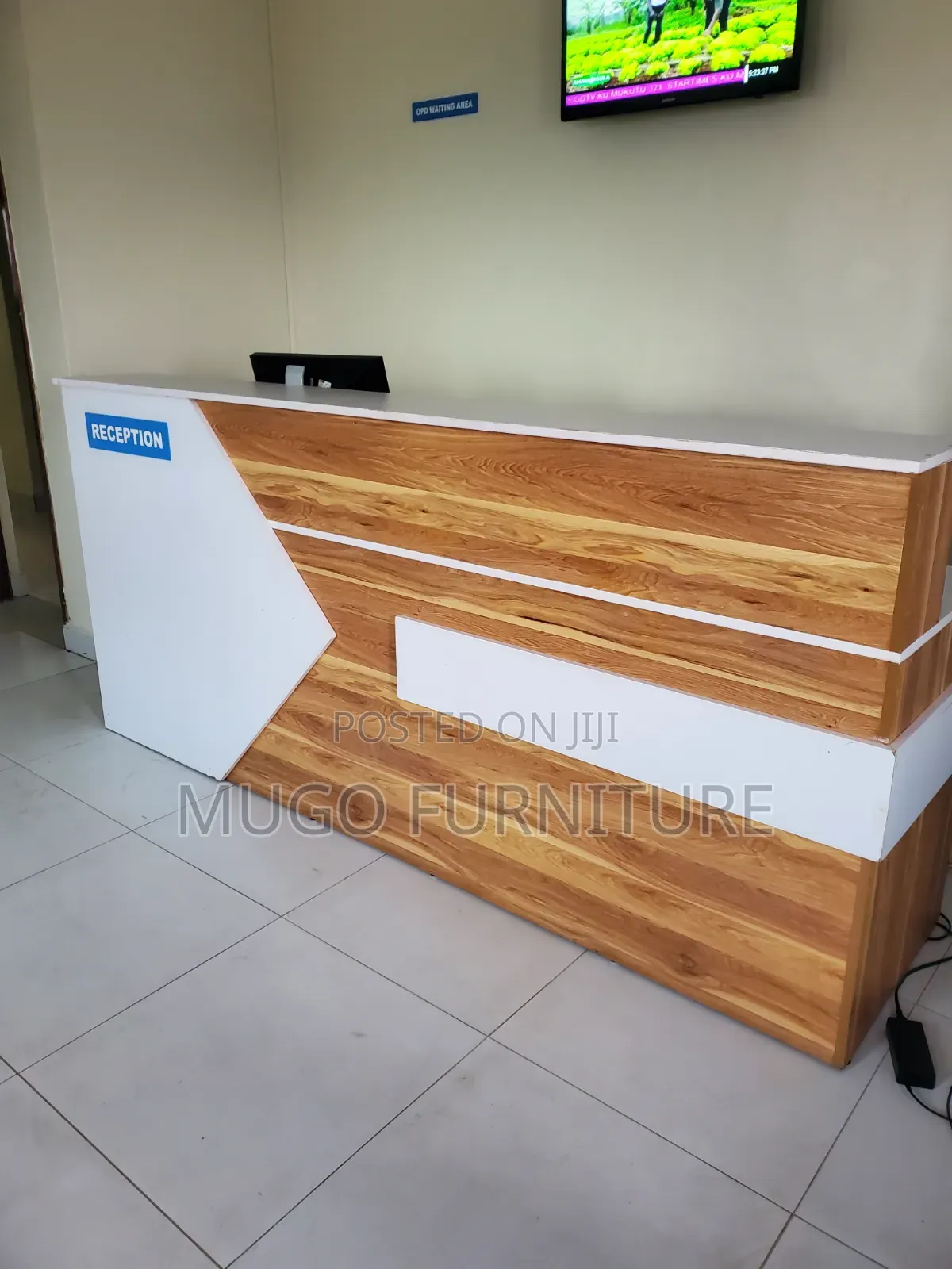Executive Reception Table