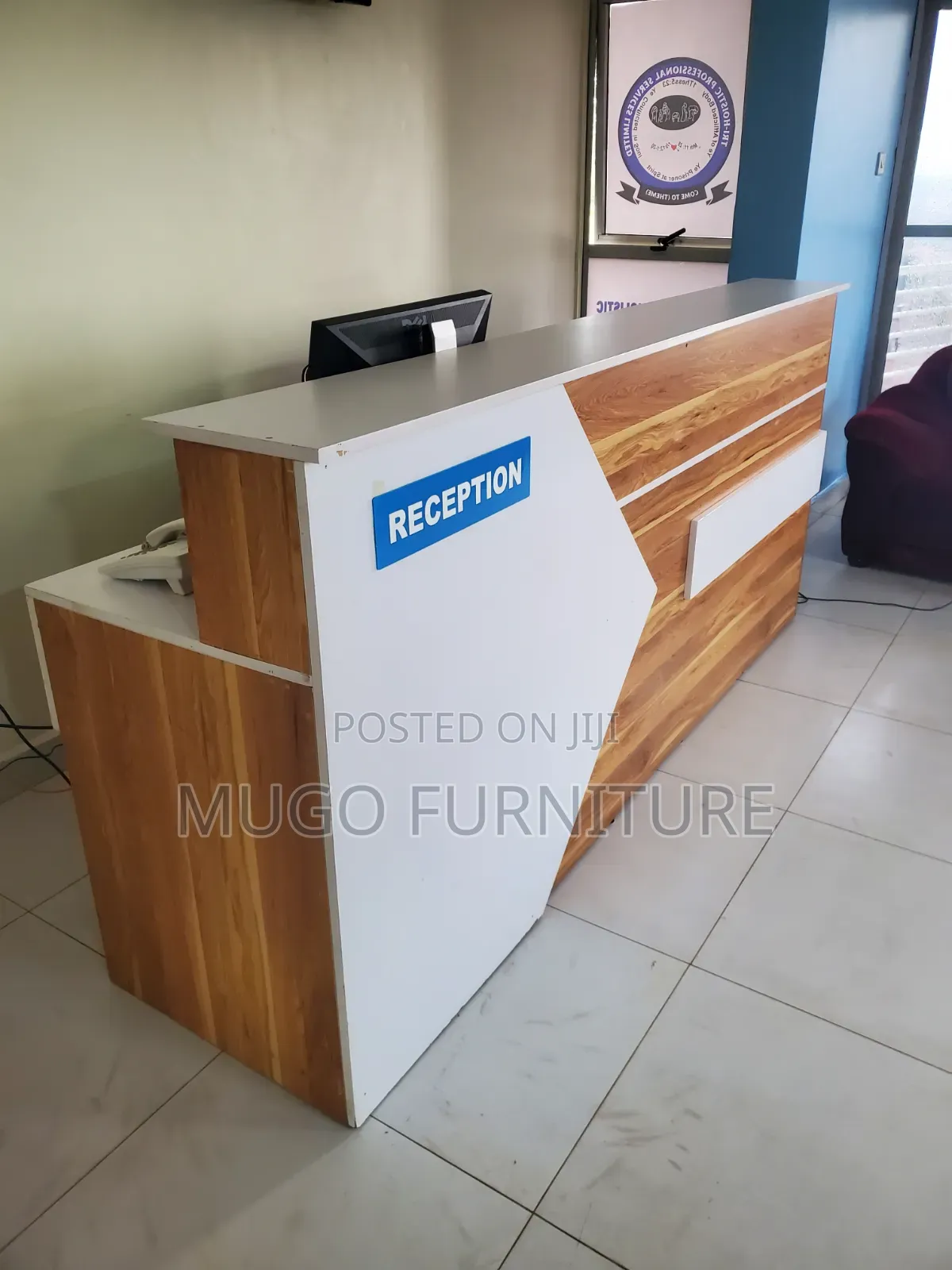 Executive Reception Table