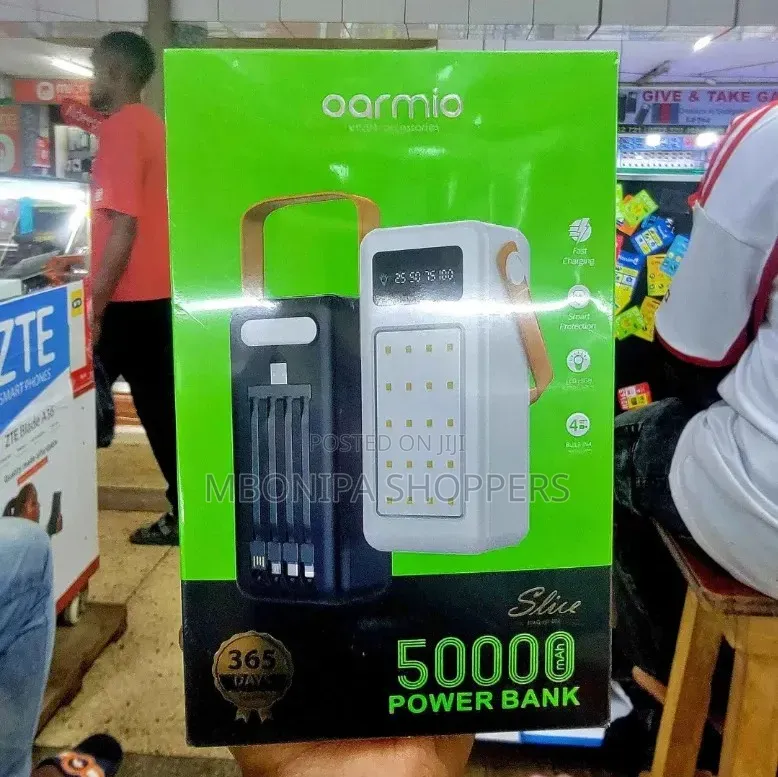 Oarmio Power Bank With Led Light