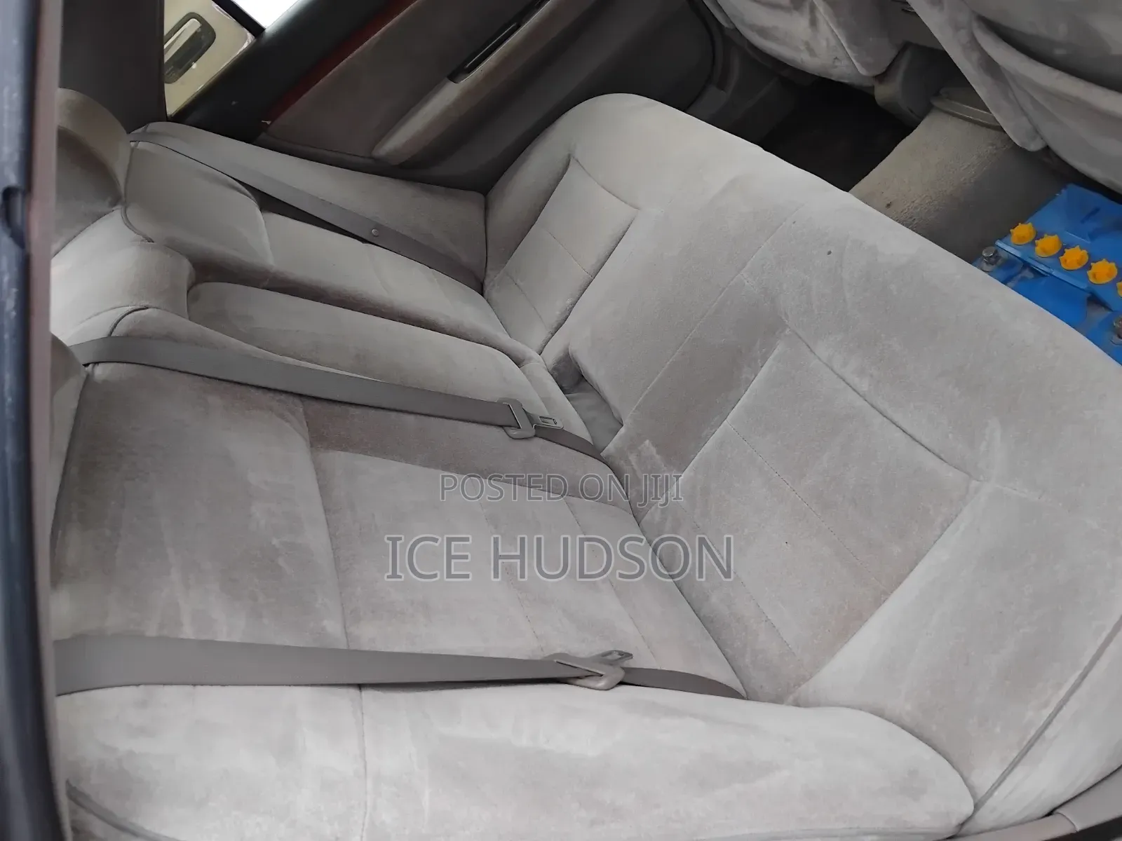 Toyota Mark II 2000 Silver