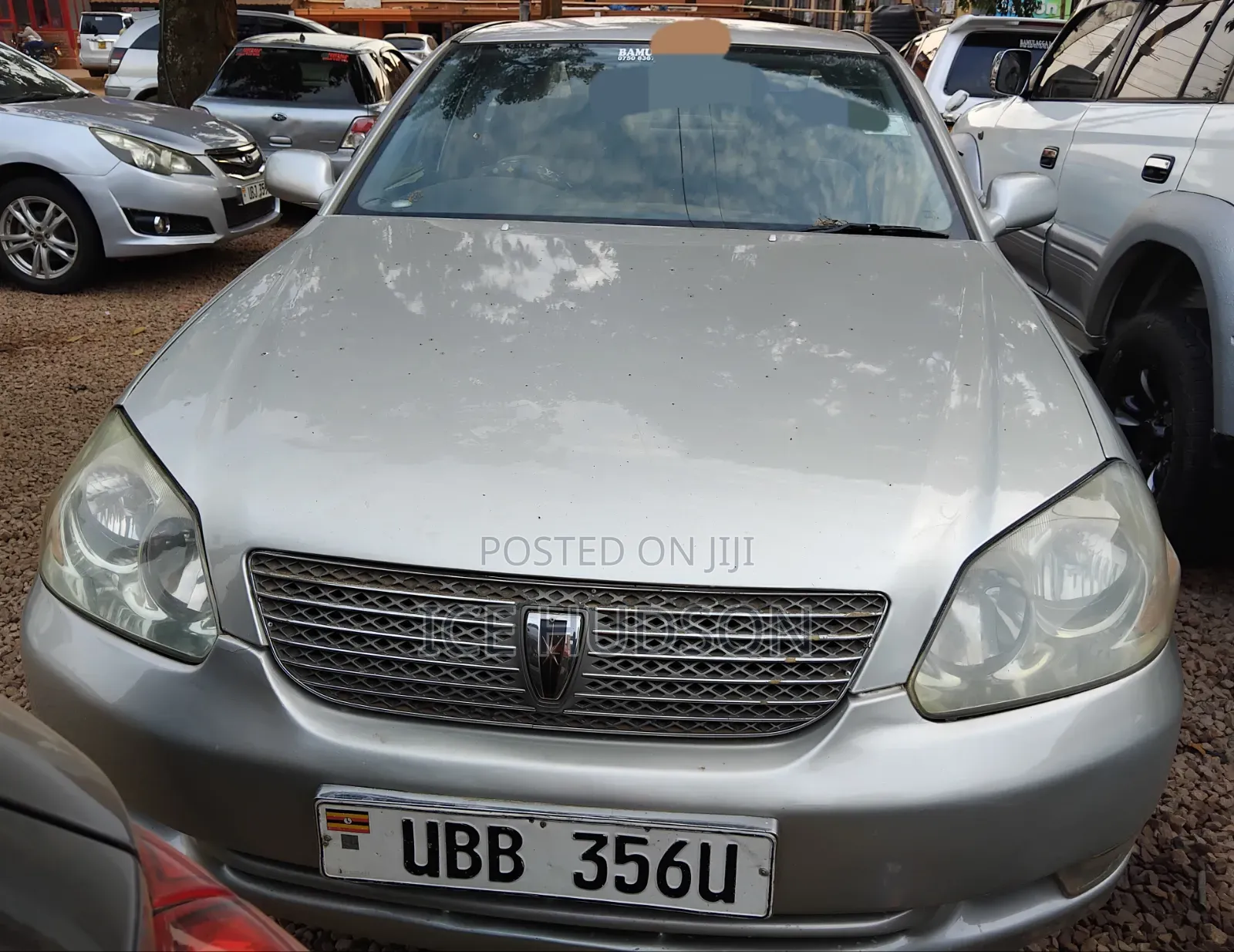 Toyota Mark II 2000 Silver