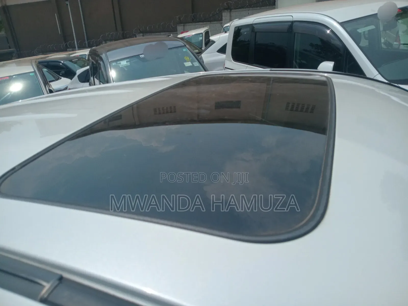 Toyota RAV4 2011 White