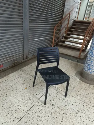 Black Plastic Chairs Plastic Chairs