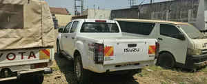 Isuzu D-MAX 2019 White