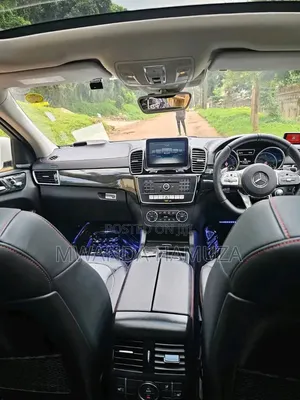 Mercedes-Benz GLE-Class 2017 White