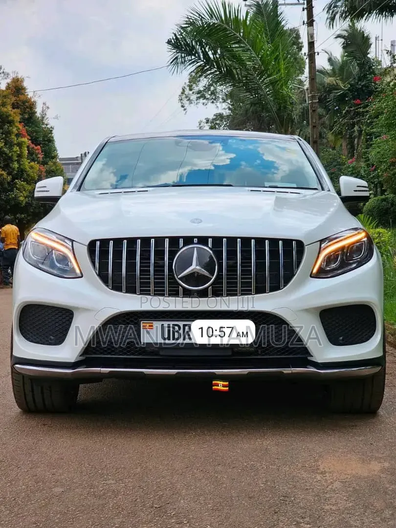Mercedes-Benz GLE-Class 2017 White