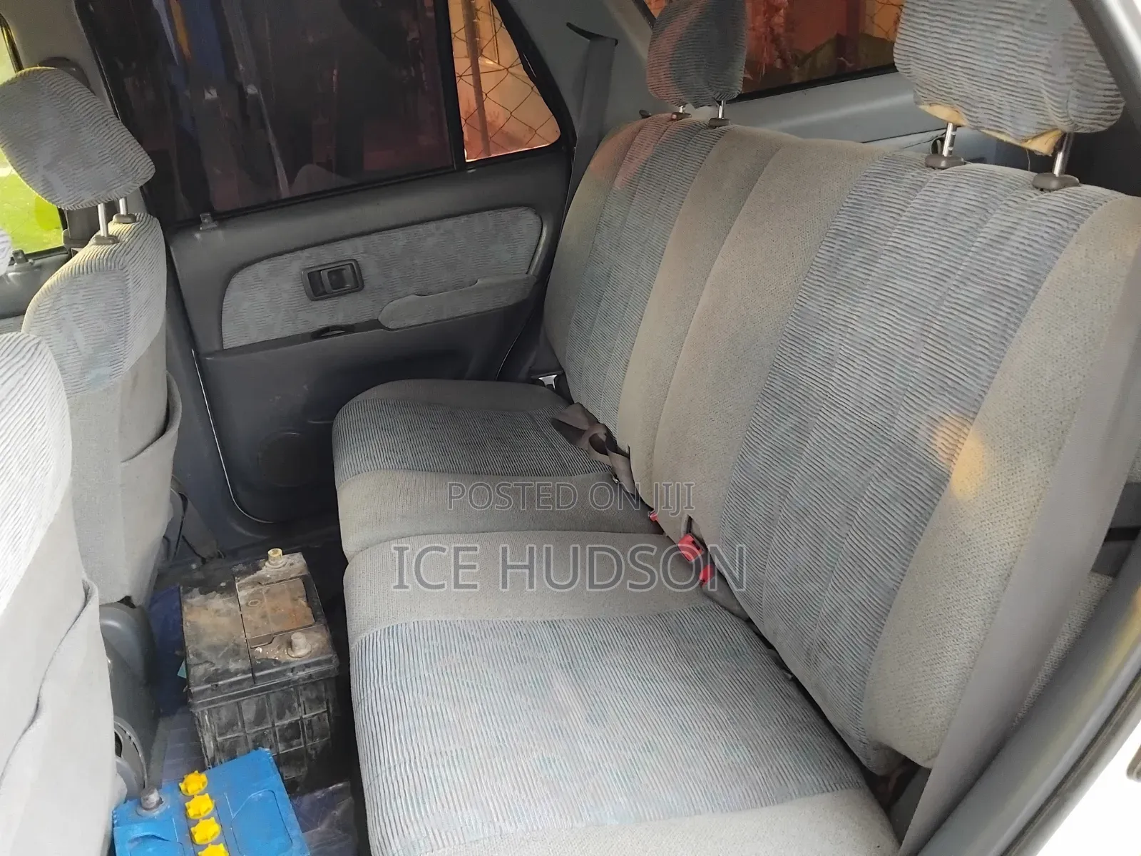 Toyota Hilux 2003 White