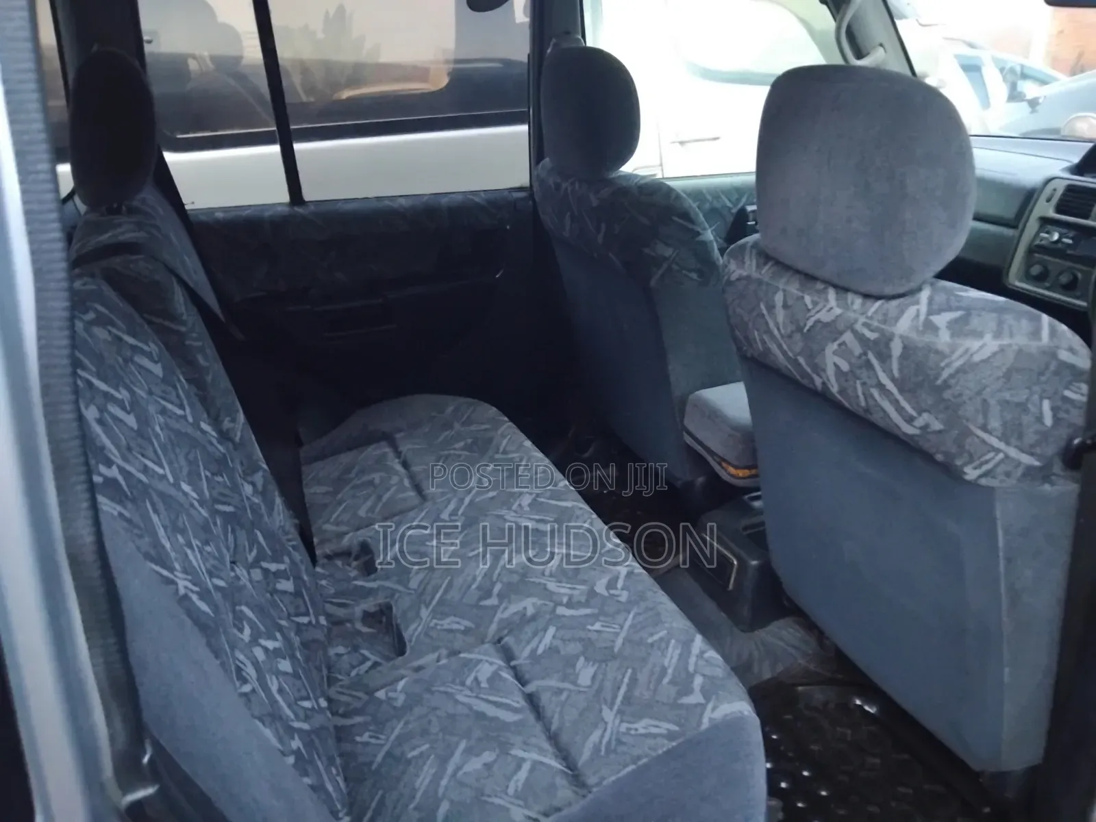 Mitsubishi Pajero IO 2003 Silver