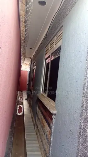 4bdrm House in Kawempe for sale