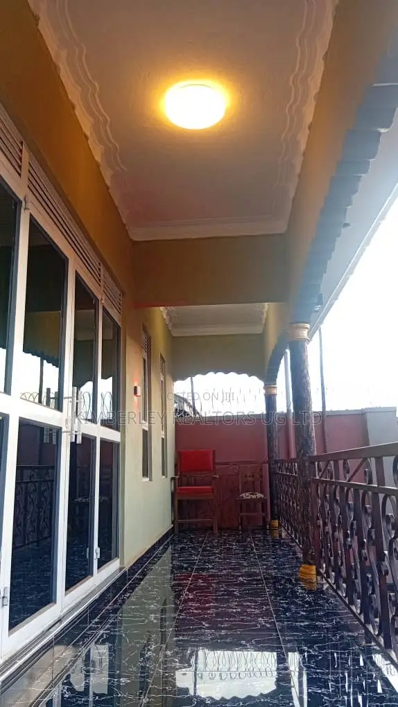 4bdrm House in Kawempe for sale