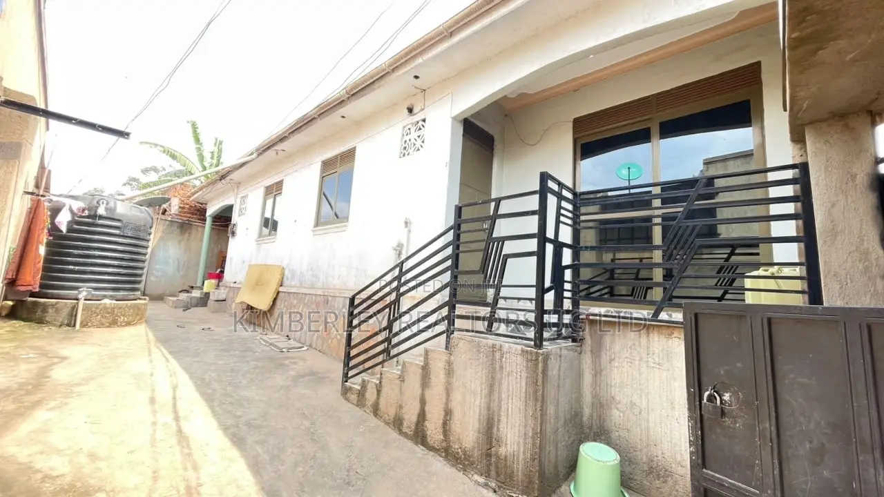 2bdrm Duplex in Division A for sale