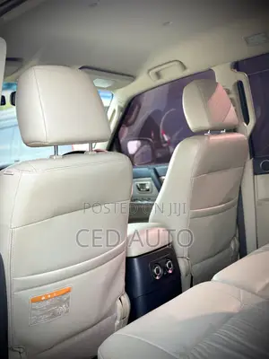 Mitsubishi Pajero 2010 Green
