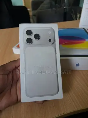 New Apple iPhone 17 Pro Max 256 GB