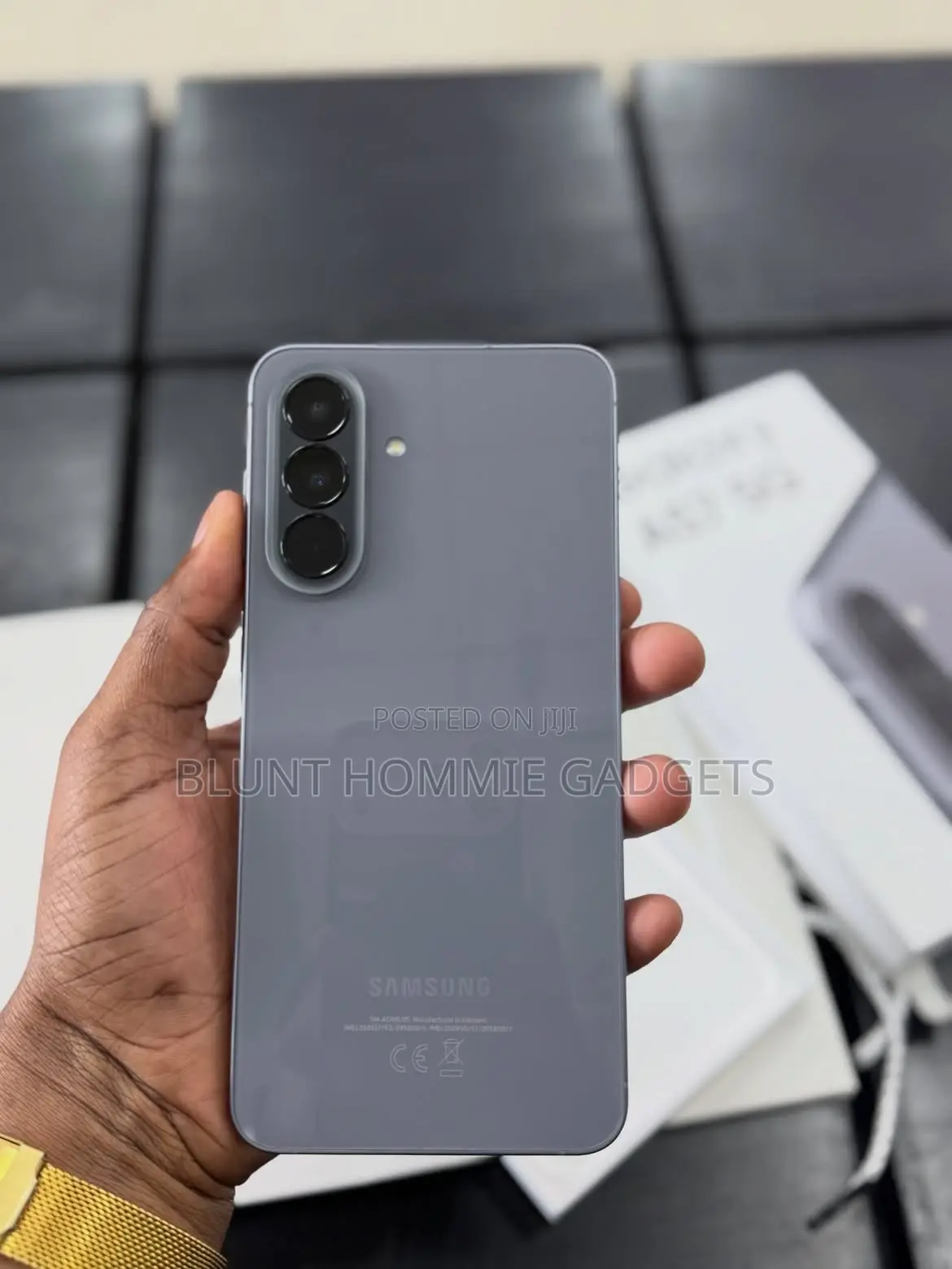 New Samsung Galaxy A57 128 GB Gray
