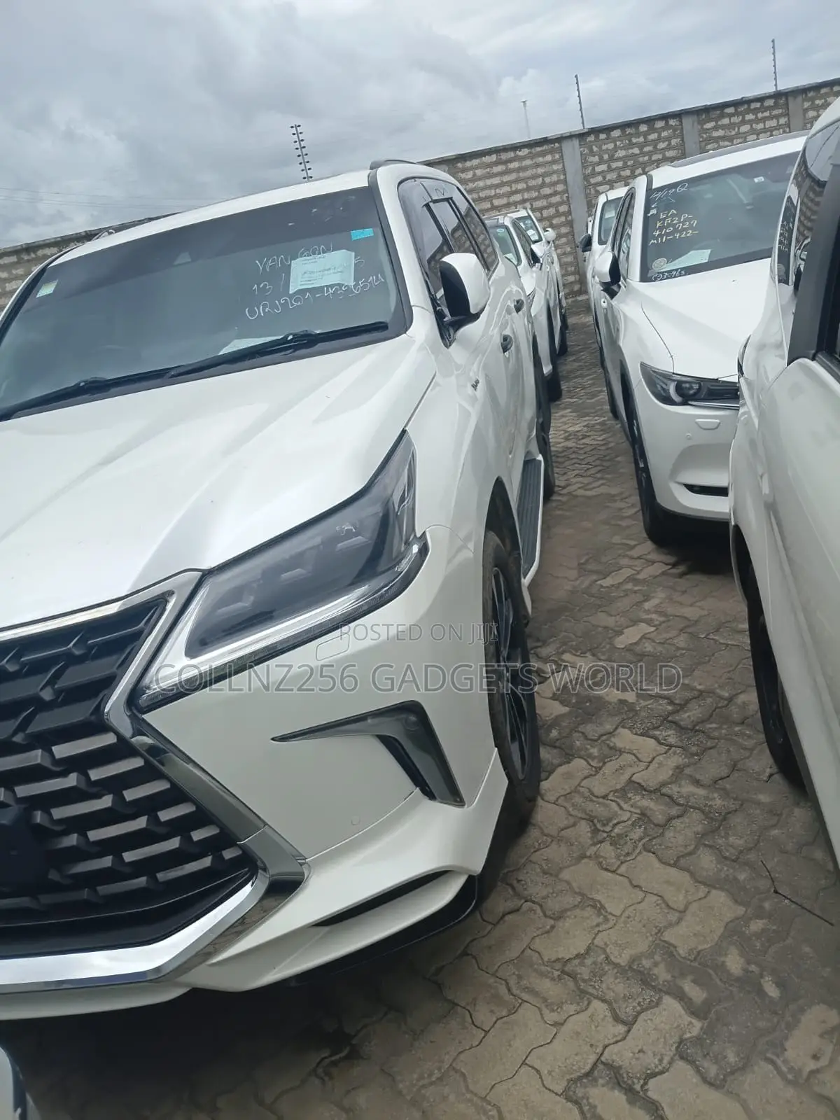 Lexus LX 450d AWD 2021 White