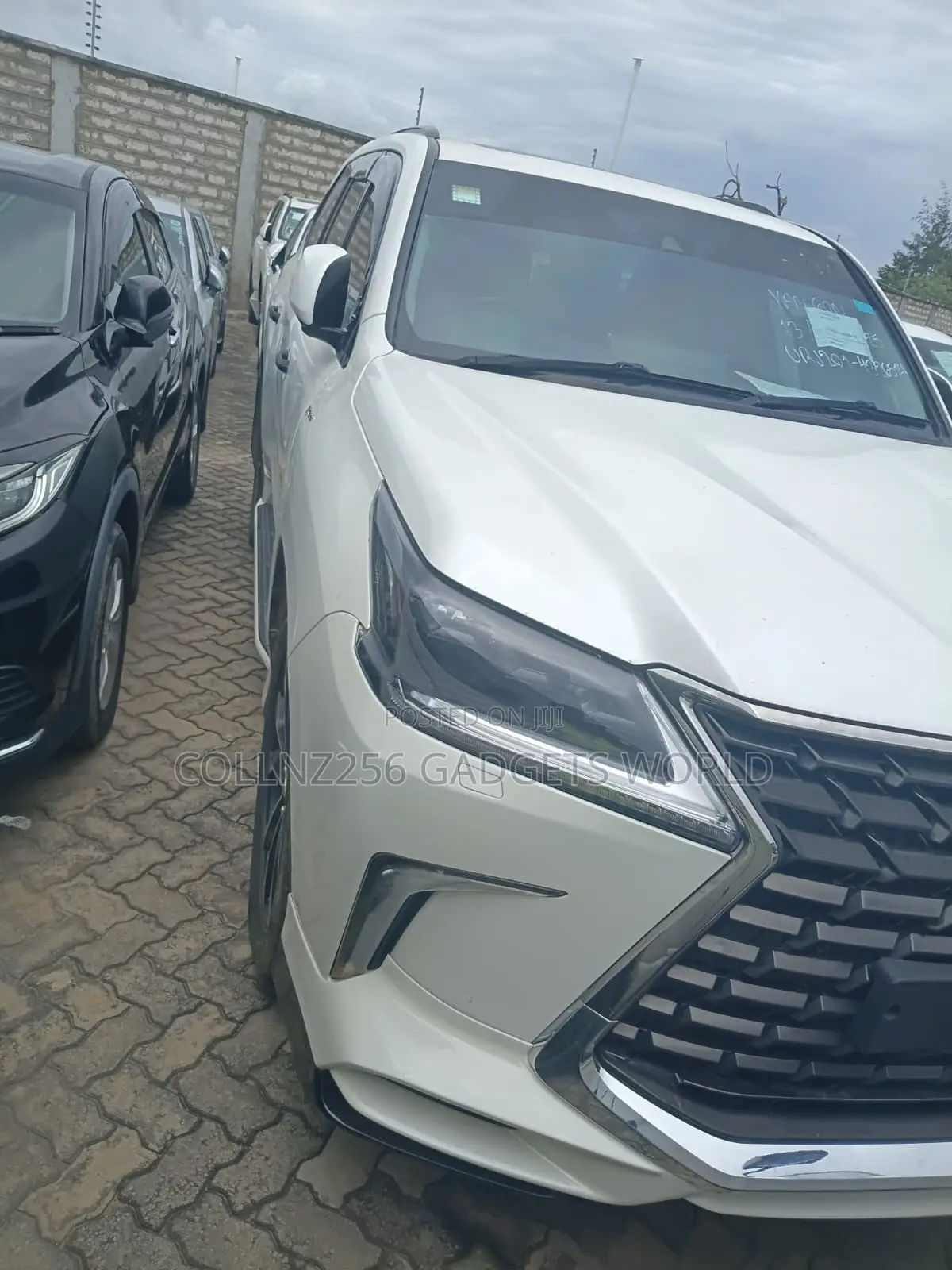 Lexus LX 450d AWD 2021 White