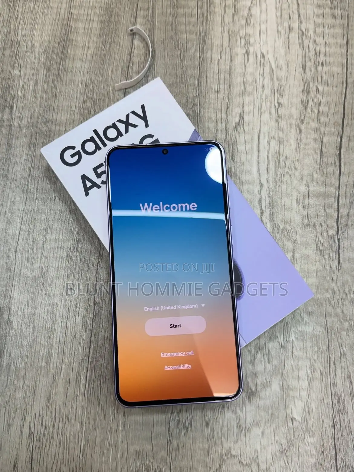 New Samsung Galaxy A57 128 GB Purple