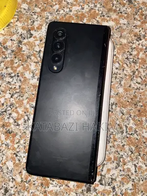 Samsung Z 16 GB Black