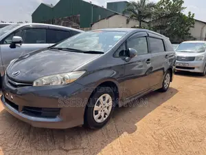Toyota Wish 2012 Gray