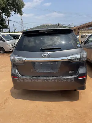 Toyota Wish 2012 Gray
