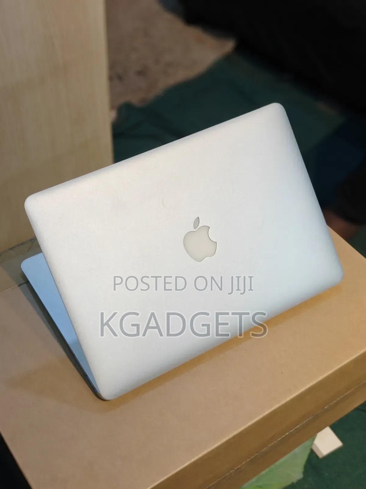 Laptop Apple MacBook 2015 4GB Intel Core i5 SSD 128GB