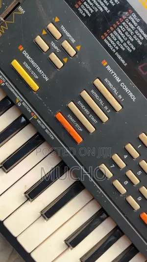 Yamaha PSS-290 Keyboard
