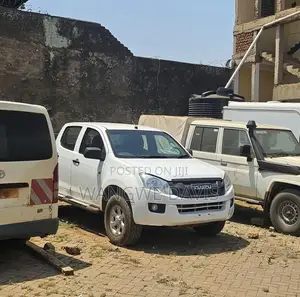 Isuzu D-MAX 2019 White