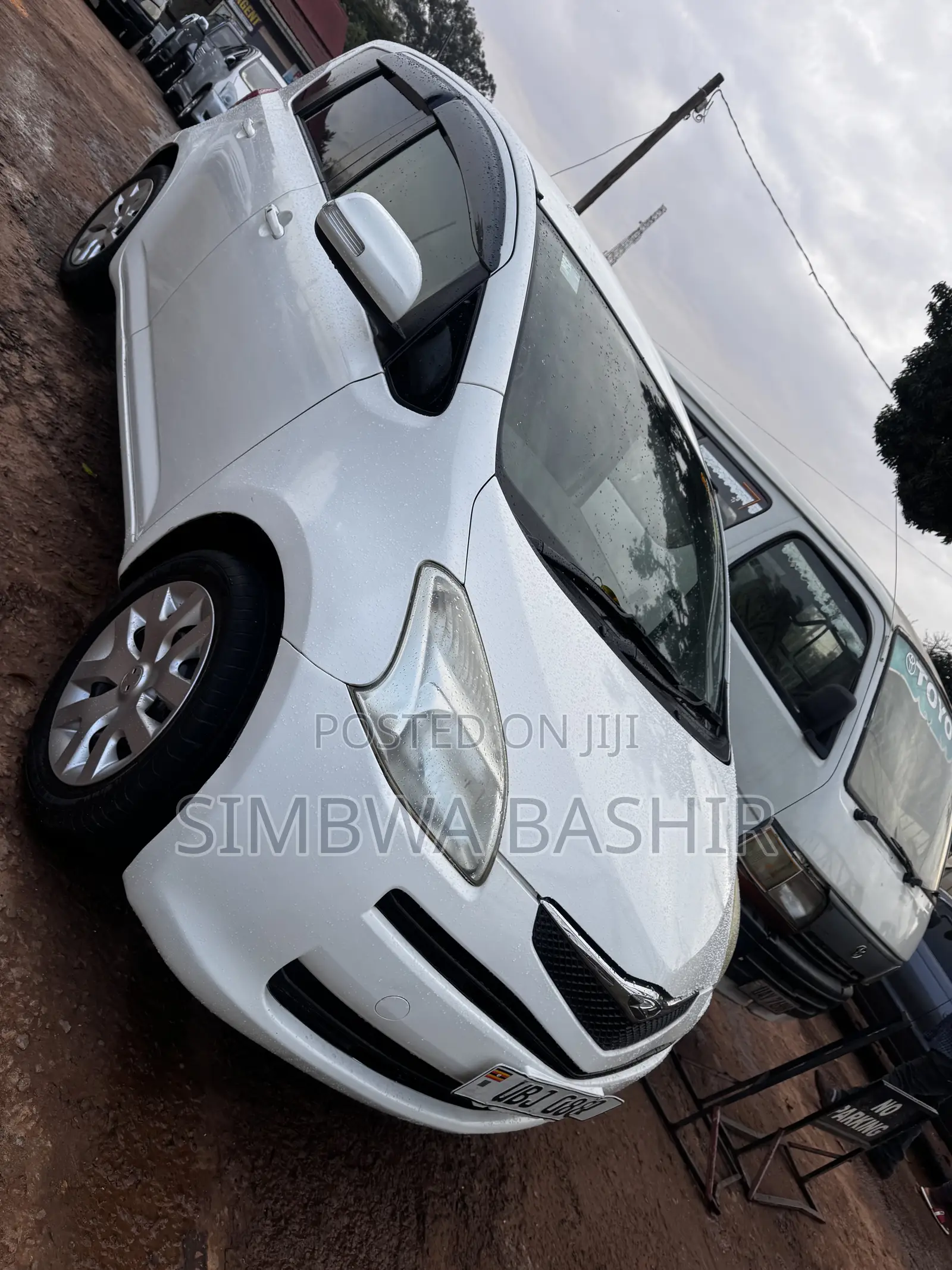 Toyota Ractis 2009 White