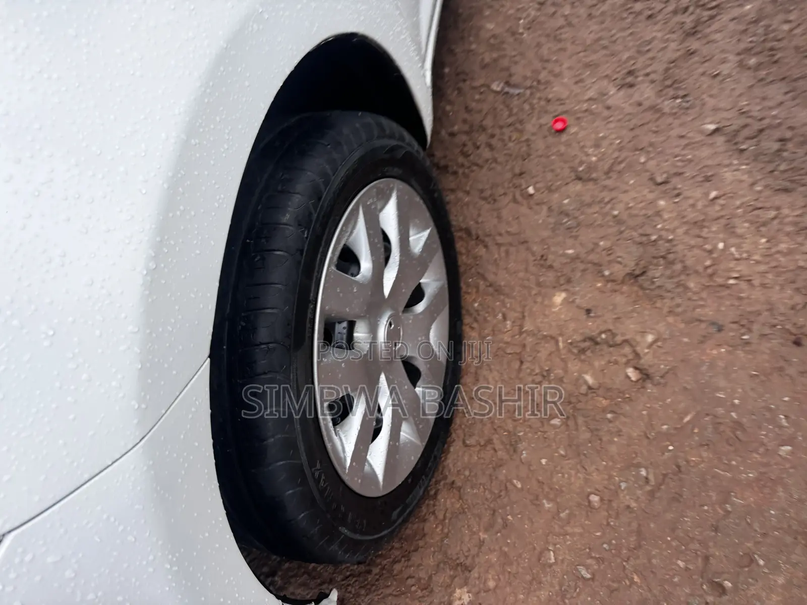 Toyota Ractis 2009 White